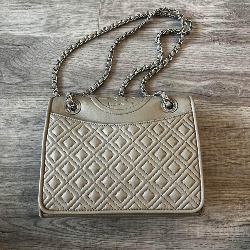 Tory Burch Fleming Shoulder Bag